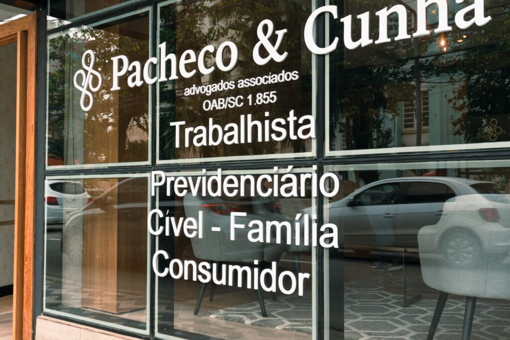 Pacheco e Cunha celebra 20 anos de trajetória jurídica