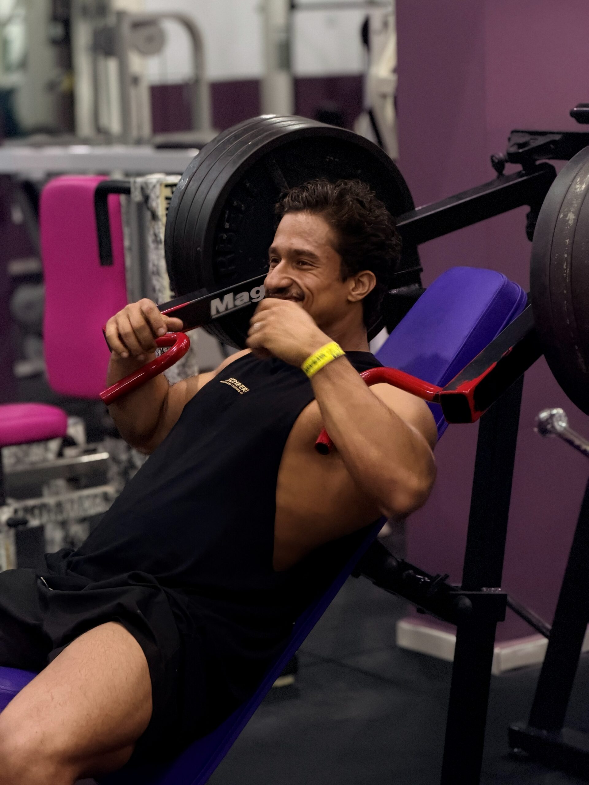 Joinvilense Caio Sabino, de 22 anos, em ascensão no fisiculturismo