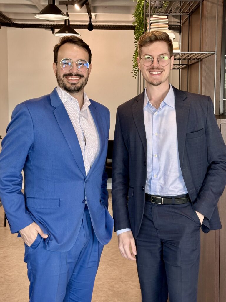 Indalécio Rocha e Thalys Richs, sócios da Rocha & Richs, em entrevista ao Notícias Joinville.