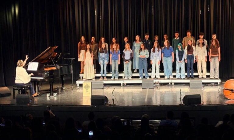 Teatro Juarez Machado recebe noite gratuita de música nesta quinta-feira em Joinville