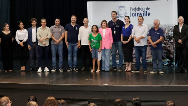 Prefeitura de Joinville avança na regularização fundiária e ultrapassa 6 mil lotes legalizados