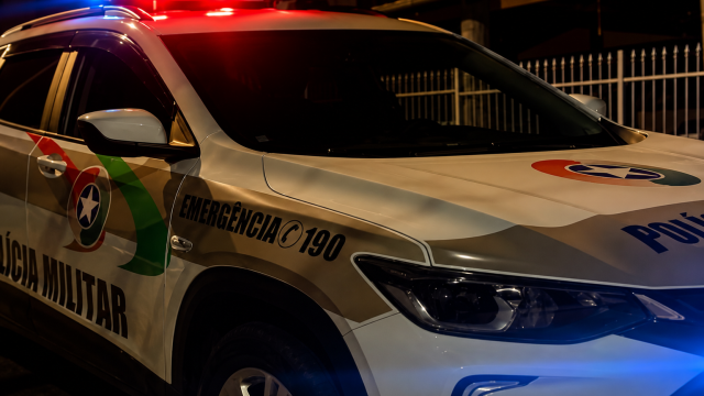 Motorista de app é sequestrada, violentada e mantida em cárcere por dupla em Joinville