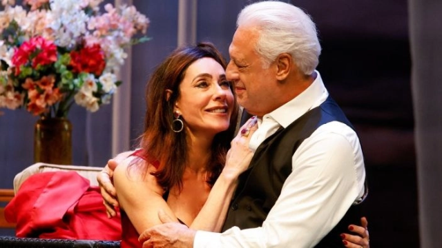 Antonio Fagundes e Christiane Torloni integram o elenco da comédia “Dois de Nós”, que terá três apresentações em Joinville.